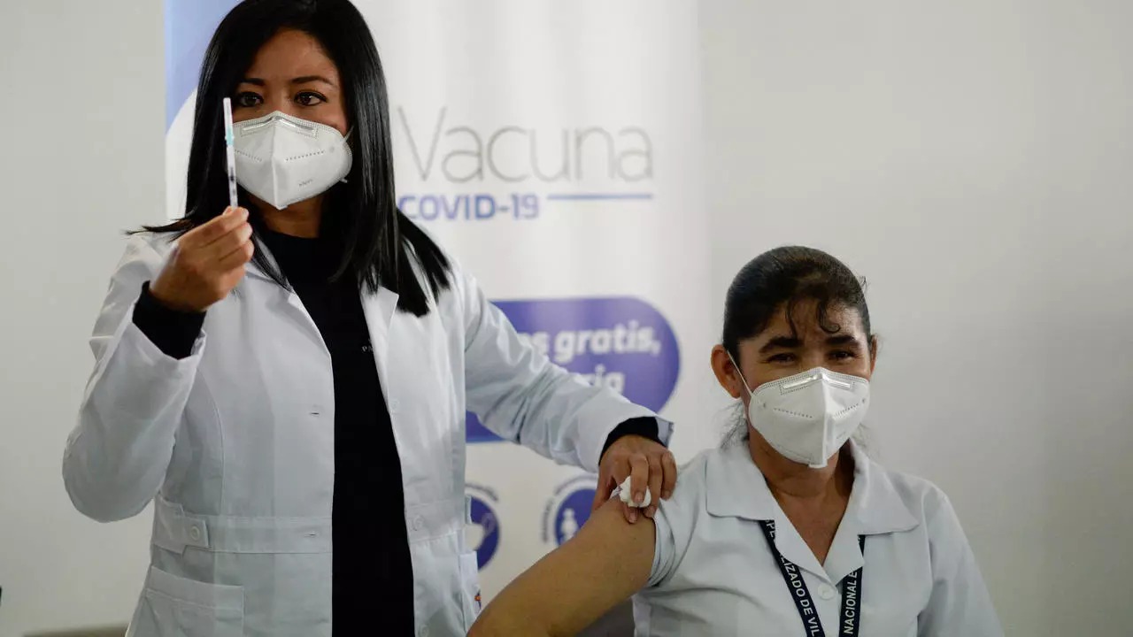 Guatemala tiene presupuesto para comprar vacuna contra COVID19, pero nadie se la quiere vender guatemala-tiene-presupuesto-para-comprar-vacuna-contra-covid19-pero-nadie-se-la-quiere-vender